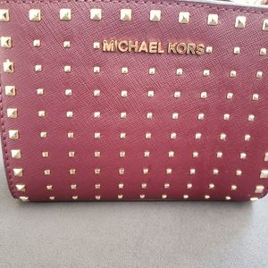 Michael kors selma stud mini leather cross body ba